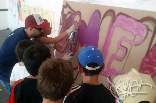 Graffiti workshop with 50 children and 10 teachers in Derio, Bilbao (2012)