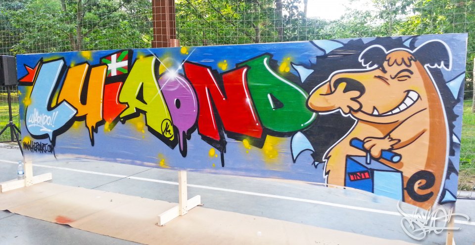 Taller de graffiti con los niños de Luiaondo (Alava 2014)