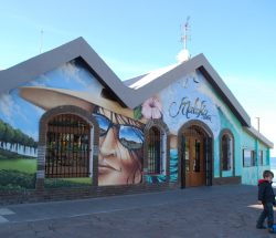 Maloka Sunset tavern in Zierbana, Bilbao (2012)