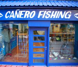 "Cañero Fishing Shop" rotulation in Leioa, Bilbao (2013)